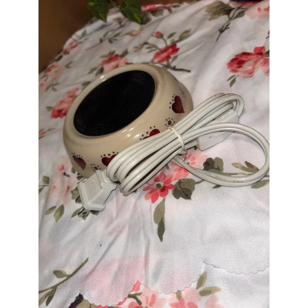 YU TE Ceramic Electric Beverage Warmer Cream Red Hearts Floral Model YW02 24W